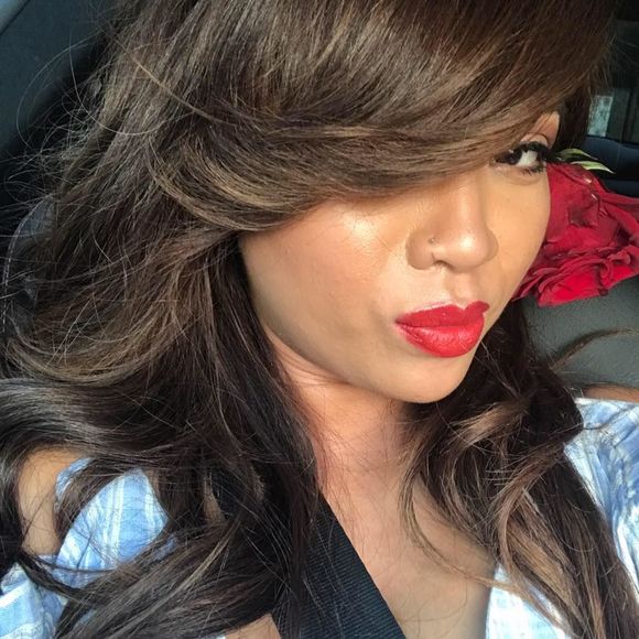 Meet your Posher, Vantha - Picture 1 of 1